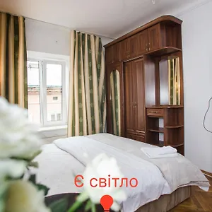  Apartment на площі ринок Ukraine